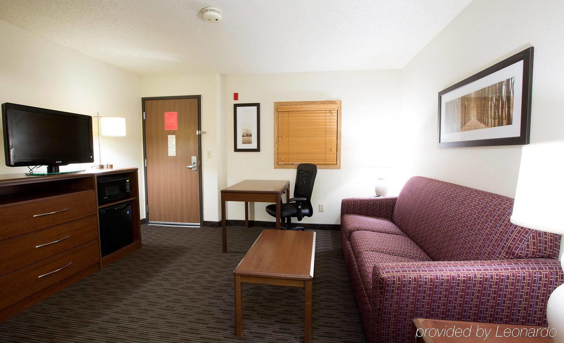 Americinn By Wyndham Osceola Eksteriør billede